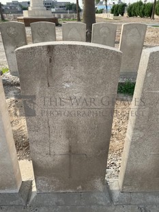 BAGHDAD (NORTH GATE) WAR CEMETERY - CANDY, W H M